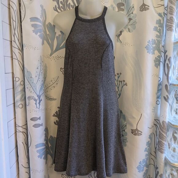 Hollister Ribbed Grey Racerback Fit and Flare Skater Tank Dress Sz M - Picture 2 of 9